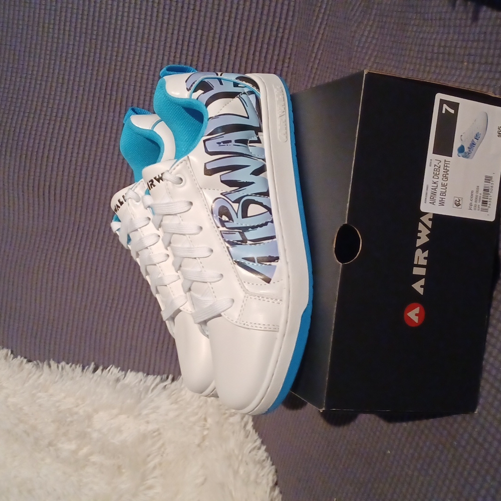 White/Blue Graffiti Sneaker